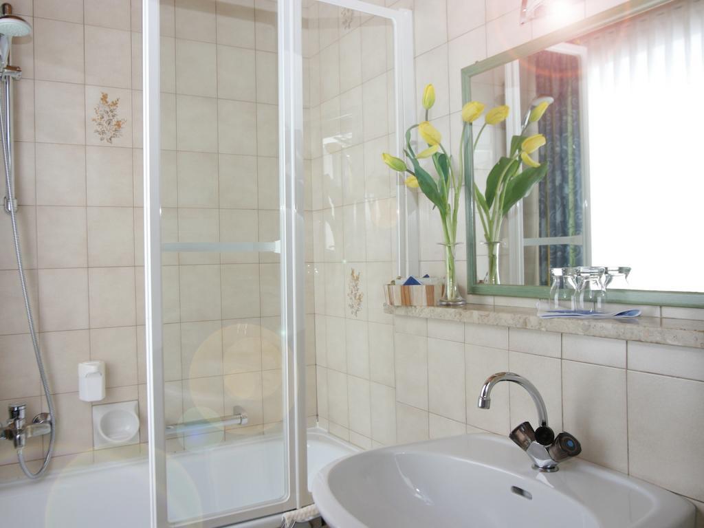 אוברטאורן Sporthotel Snowwhite חדר תמונה