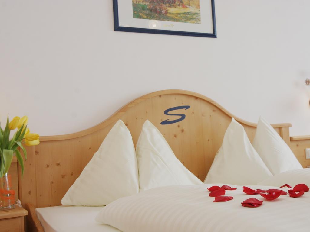 אוברטאורן Sporthotel Snowwhite חדר תמונה